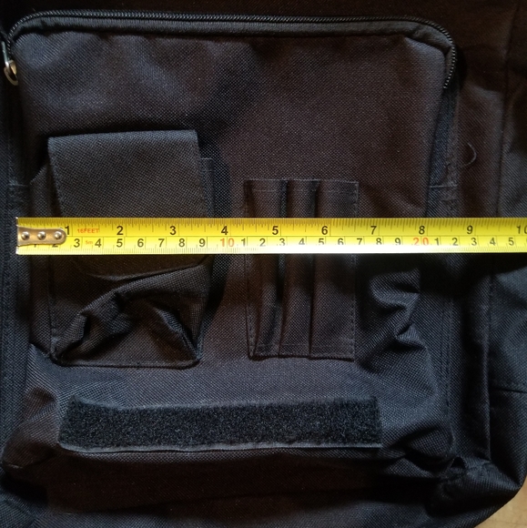 BELL Crossbody Bag - Picture 3 of 6